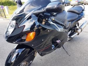 SUZUKI HAYABUSA NOIRE assurances le nalio