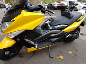 tmax jaune et noir
